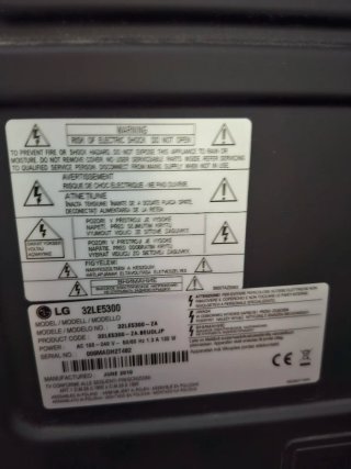 Televisor LG Negro Modelo 32LE5300