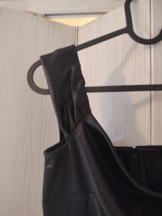Vestito Guess nero nuovo