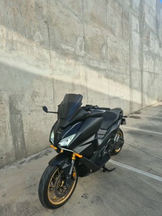 Forza 750