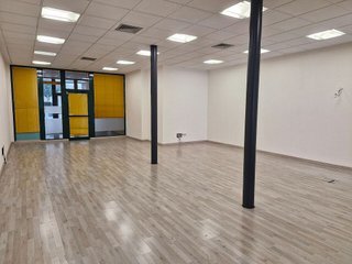 Local comercial en alquiler en Alcover