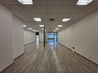 Local comercial en alquiler en Alcover