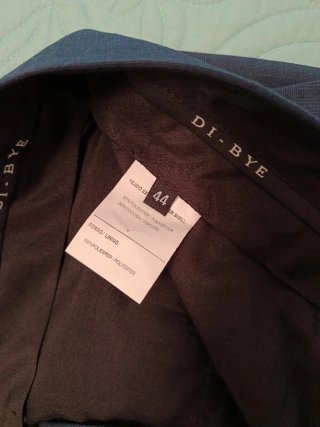 Traje chaqueta y pantalón azul marino