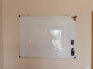 Pizarra Blanca Magnética Amazon Basics 120x90