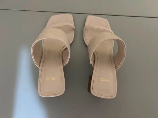 Sandalias