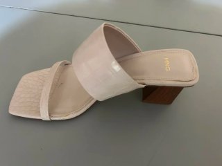 Sandalias