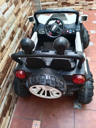 Coche eléctrico infantil AT AA Rodeo