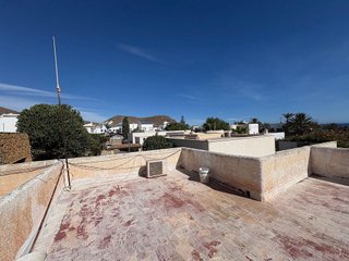 Casa adosada en venta en Carboneras