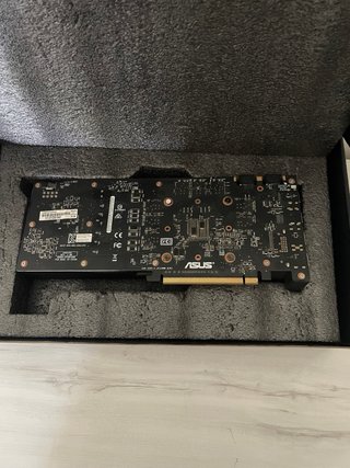 Tarjeta Gráfica Asus GTX 1070 8GB Turbo