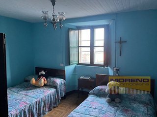 Chalet en venta en Sarria
