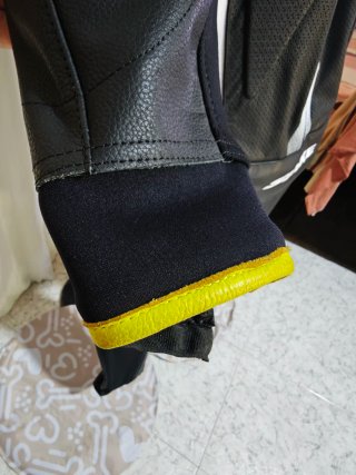 Mono de Moto Spike Negro Blanco Amarillo
