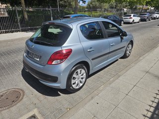 Peugeot 207 1.4 hdi 70cv 295000km año2010