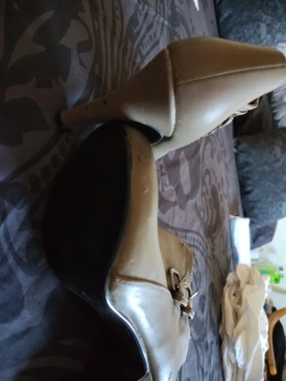 Botines tacón beige