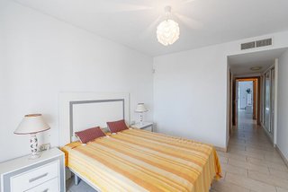 Piso en venta en Los Arqueros-Puerto del Almendro en Benahavís