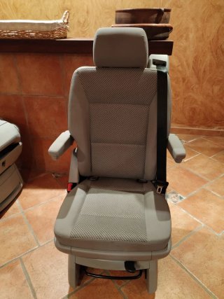 Asiento indiviual giratorio Volkswagen T6