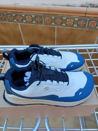 Zapatillas barefoot nuevas talla 38