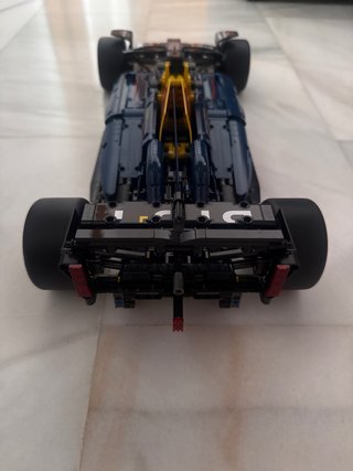 Lego Technic Red Bull F1