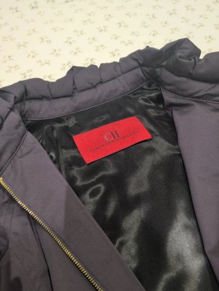 Gabardina Carolina Herrera Morado  de 2020