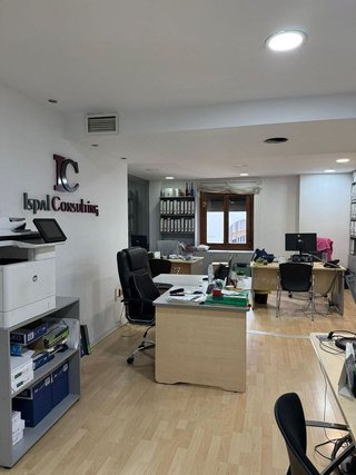 Oficina en alquiler en Museo en Sevilla