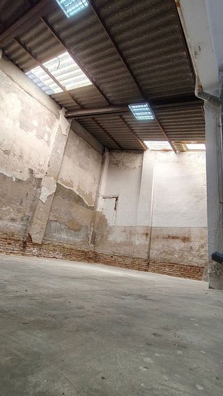 Nave industrial en alquiler en Los Cármenes en Madrid