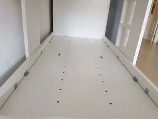 Cama doble de madera