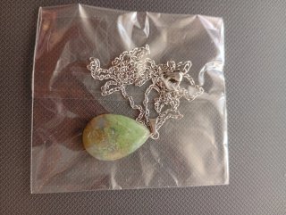 Colgante piedra semipreciosa azul turquesa
