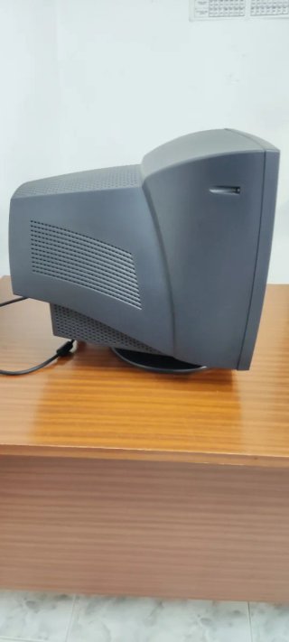 Monitor Dell CRT 17 E773E