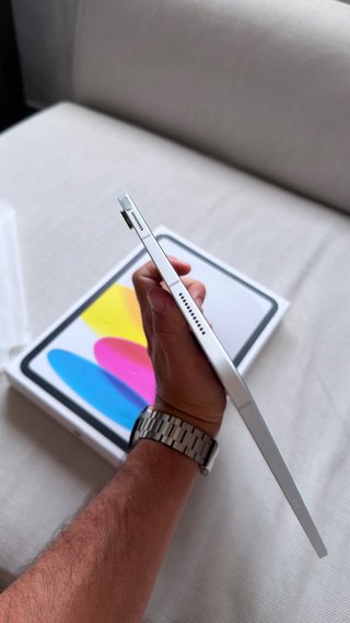 iPad 10ª Gen 128GB WiFi + Celular Plata