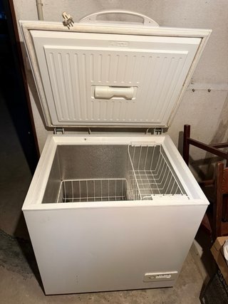 Arcón Congelador Zanussi 210L