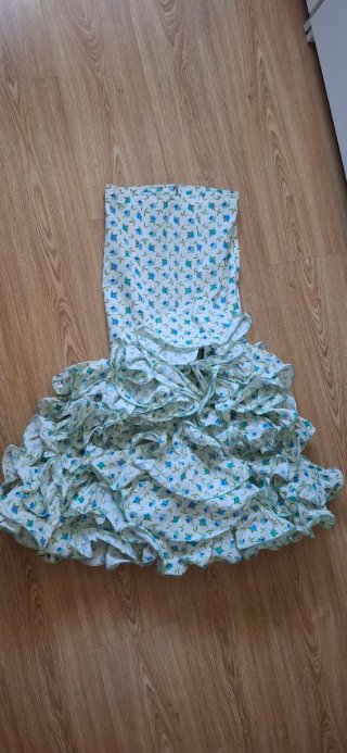 Gonna flamenca per bambina 7 anni con motivo floreale