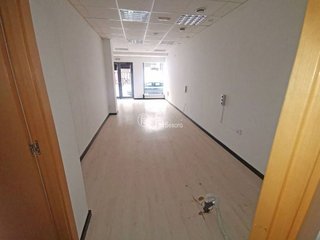 Local comercial en alquiler en Instituts - Universitat en Lleida