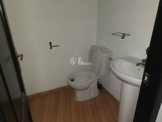 Local comercial en alquiler en Instituts - Universitat en Lleida