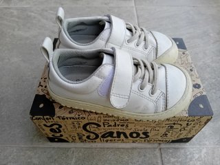 Sneakers bianche per bambini ZAPATO FEROZ. Taglia 26.