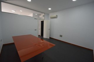 Local comercial en alquiler en Museo en Sevilla