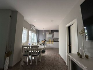 Casa en venta en La Paz en Alcalá de Guadaira