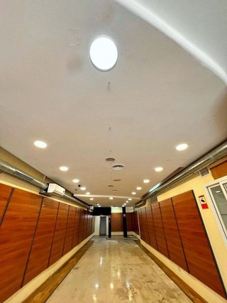 Local comercial en alquiler en Los Remedios en Sevilla