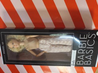 Collezione Barbie Basics