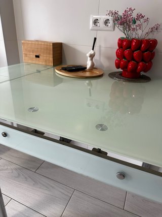Mesa de cocina cristal y metal