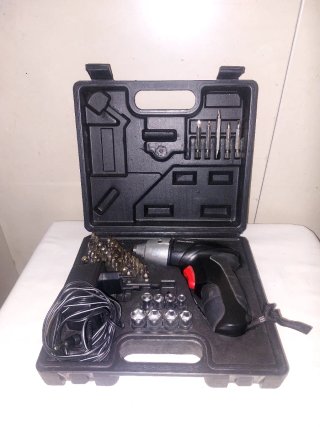 Atornillador eléctrico con cargador