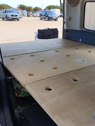 Cajón cama camper furgoneta