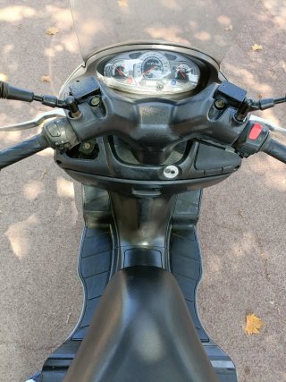 Suzuki Burgman 200 2010