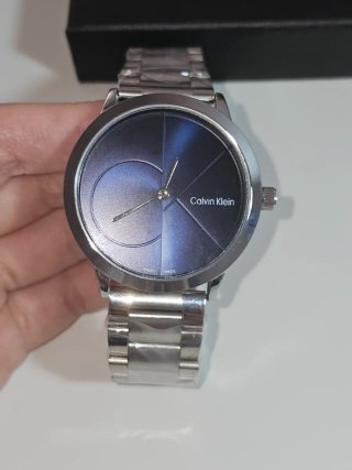 Reloj Calvin Klein, esfera azul, brazalete acero