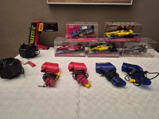 Conjunto Scalextric Múltiples Pistas