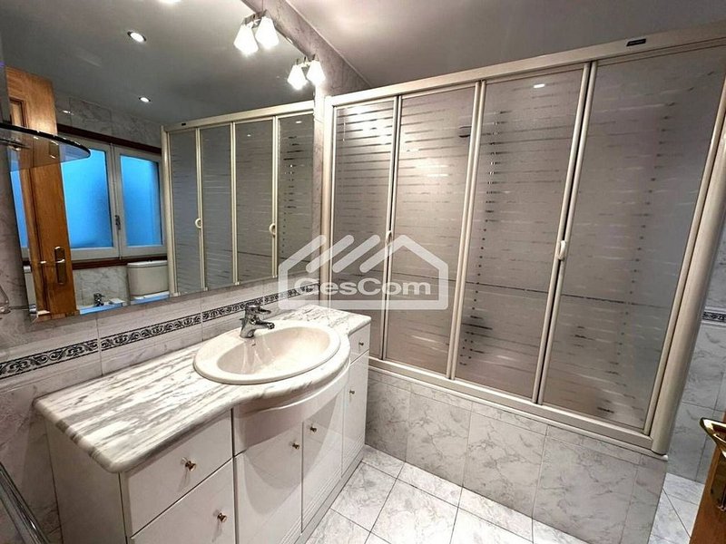 4-bedroom duplex for rent in Andorra la Vella · 4 of 21