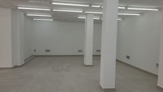 Local comercial en alquiler en Barrio de Uribarri en Bilbao