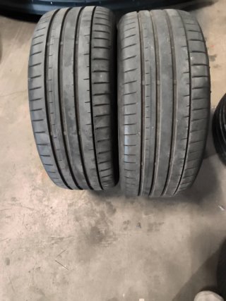 Neumático 225/45/17 Falken