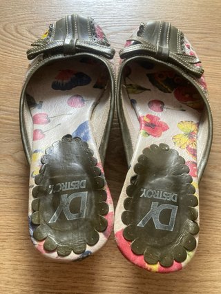 Sandalias Destroy Talla 38 Flores y Lazos