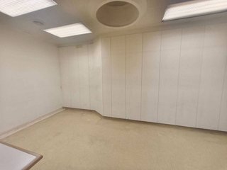Local comercial en alquiler en Lalín