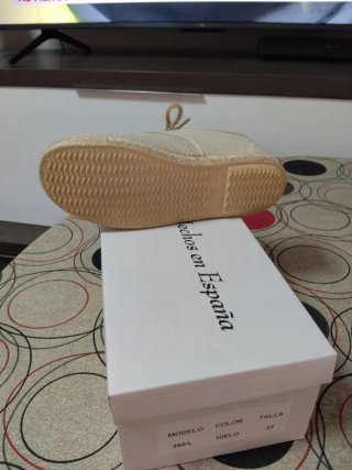Zapatos Alpargatas de esparto beige talla 32