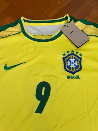 Camiseta Brasil Ronaldo Nazario #9 - Talla L
