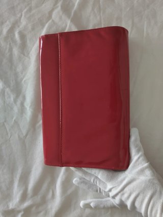 Cartera vintage roja charol
